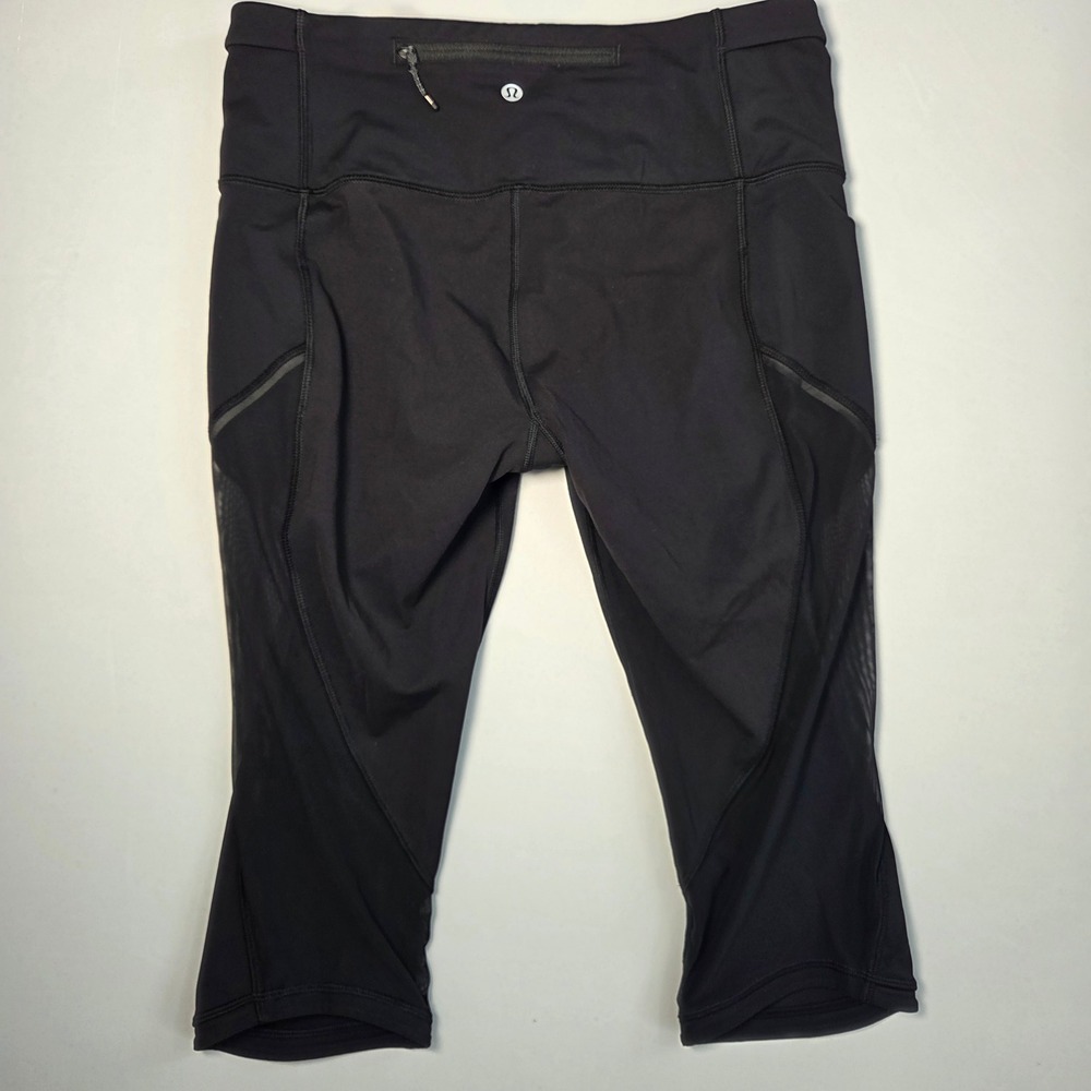 Lululemon Black Crop Leggings Womens Size 10 Running Training‎ Activewear FLAWED